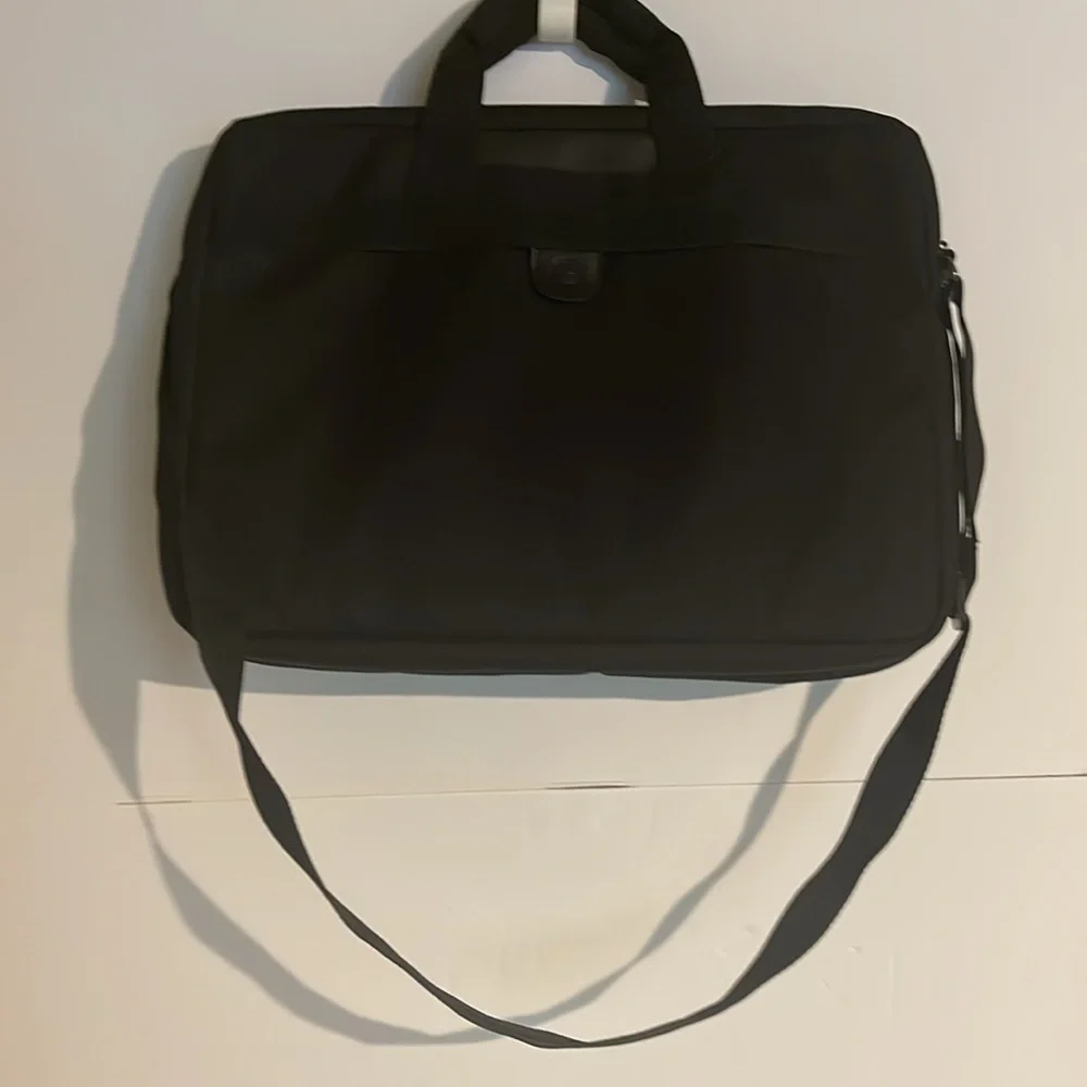 Black Swiss gear laptop bag